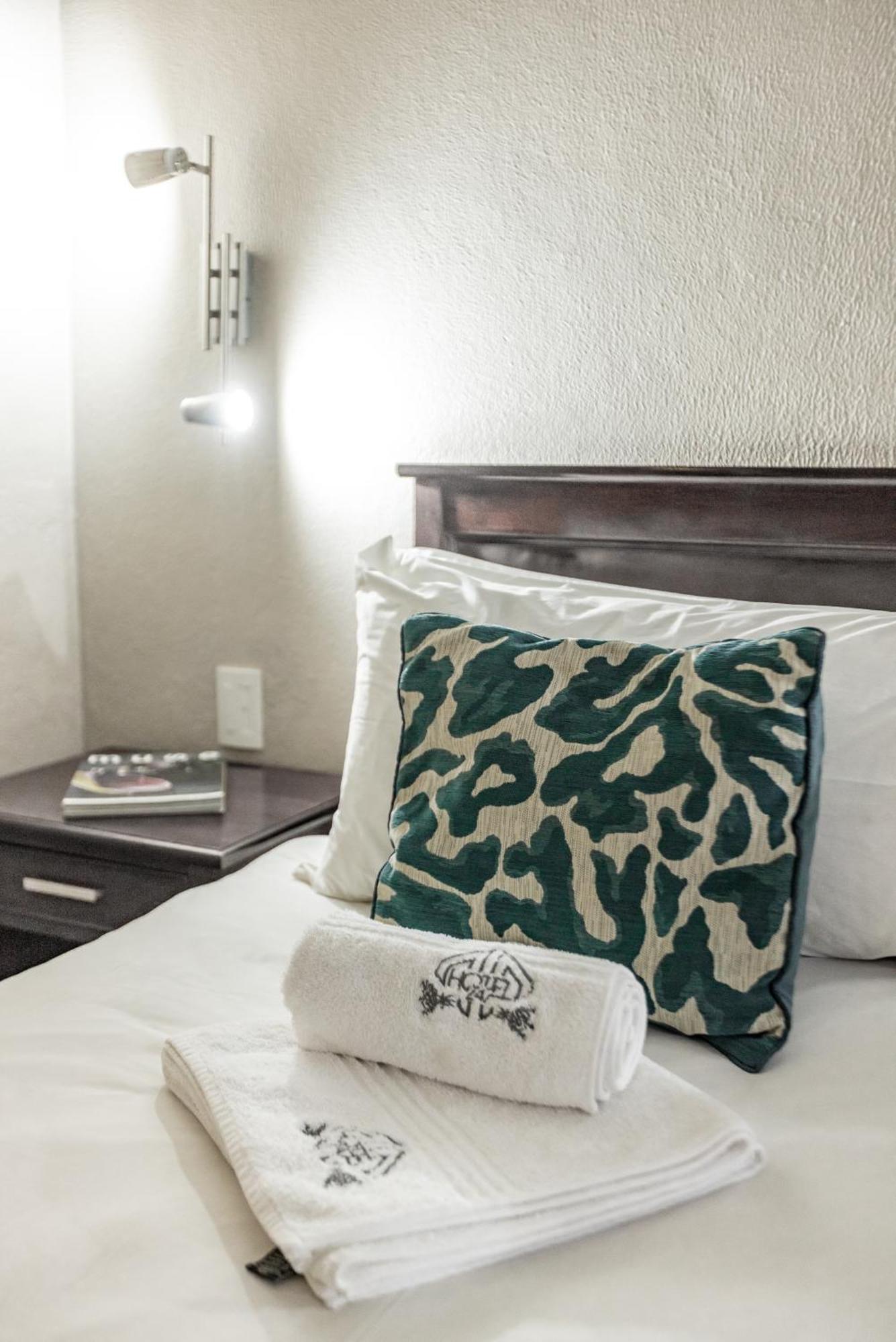 Hotel 247 @ 白河 外观 照片